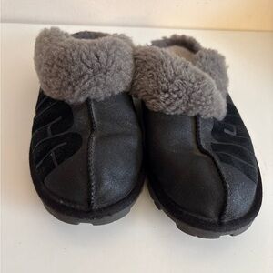 Black Shearling Lined Slip-On Clogs Ugg 9 w